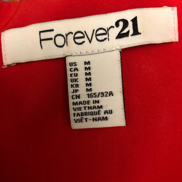 Red Dress - Picture 4 of 4